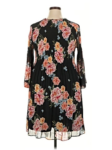Robert Louis Casual Dress (view 2)