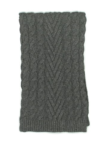 Universal Thread Scarf (view 2)