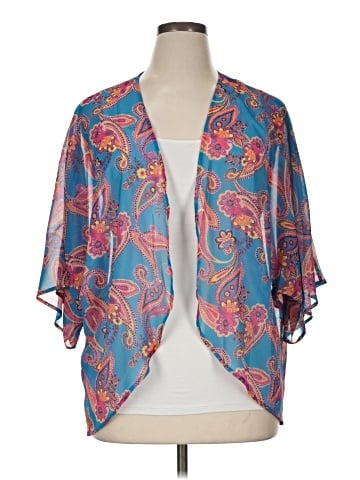 Natori Kimono (view 1)