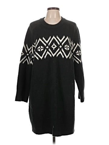 Abercrombie & Fitch Pullover Sweater (view 1)