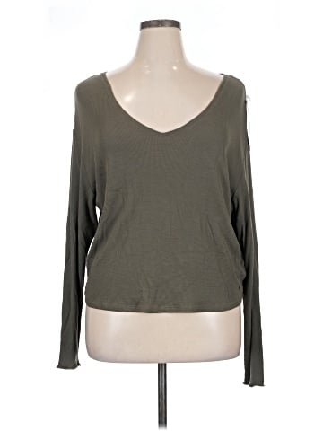 TAVI Long Sleeve T-Shirt (view 1)
