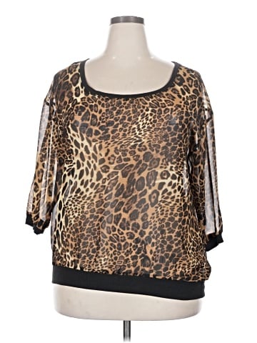 Bobbie Brooks 3/4 Sleeve Blouse (view 1)