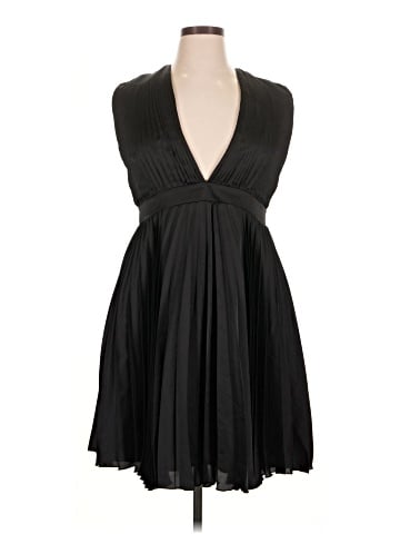 Abercrombie & Fitch Cocktail Dress (view 1)