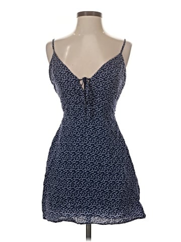 Honey Punch Casual Dress (view 1)
