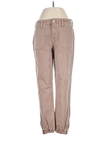 Paige Khakis (view 1)