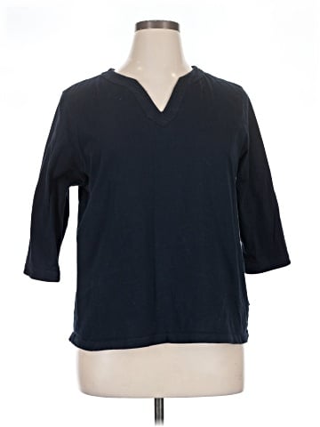 Liz Claiborne Long Sleeve T-Shirt (view 1)