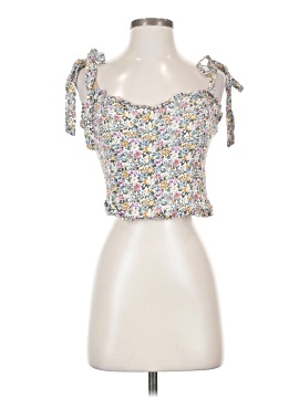 Astr The Label Sleeveless Top
