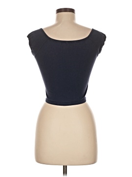 Brandy Melville Short Sleeve T-Shirt (view 2)
