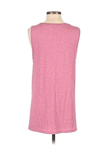 Gap Fit Sleeveless T-Shirt (view 2)