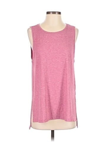 Gap Fit Sleeveless T-Shirt (view 1)