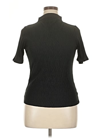 Halogen Short Sleeve Top (view 1)