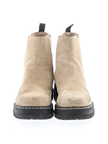 Marc Fisher LTD Ankle Boots (view 2)