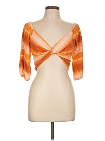 Urban Outfitters 3/4 Sleeve Blouse (view 1)