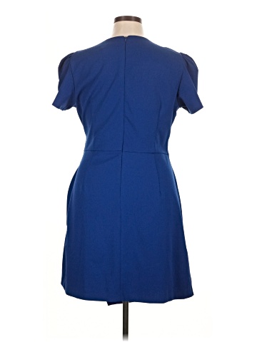 Donna Morgan Casual Dress (view 2)