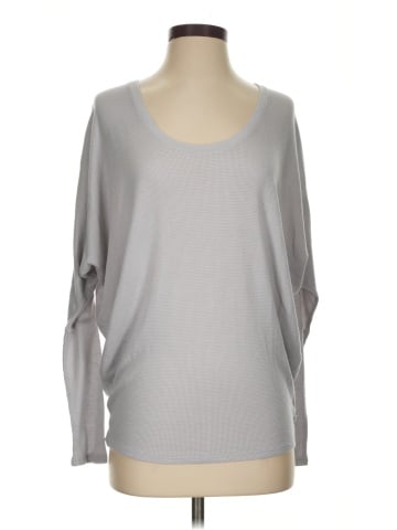 Victoria's Secret 3/4 Sleeve T-Shirt (view 1)