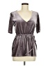 Crosby Gray Short Sleeve Top Size M - photo 1