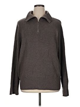 Arach & Cloz Pullover Sweater
