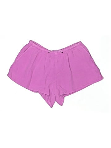 Gap Shorts (view 1)
