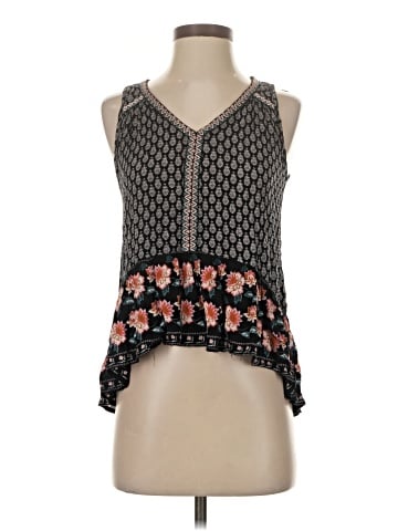 Patrons of Peace Sleeveless Blouse (view 1)