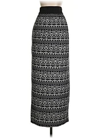 No Boundaries Casual Skirt (view 2)