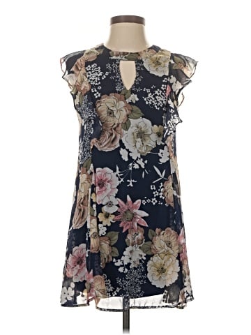 Sienna Sky Casual Dress (view 1)