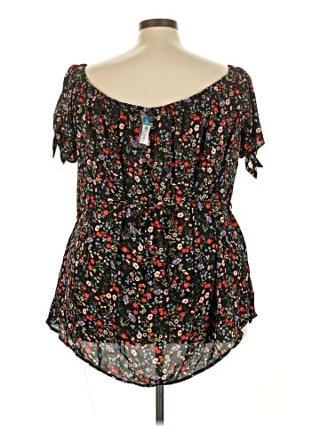 rue21 Short Sleeve Blouse (view 2)