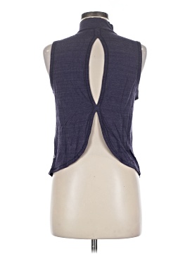 Lululemon Athletica Active T-Shirt (view 2)