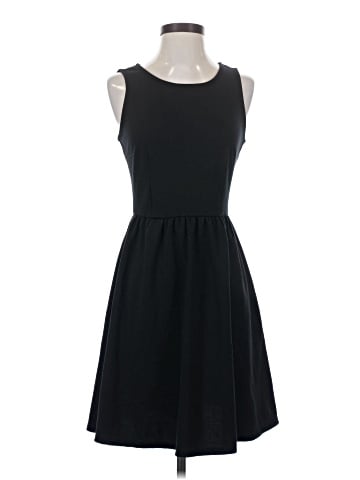 Old Navy Casual Dress (view 1)