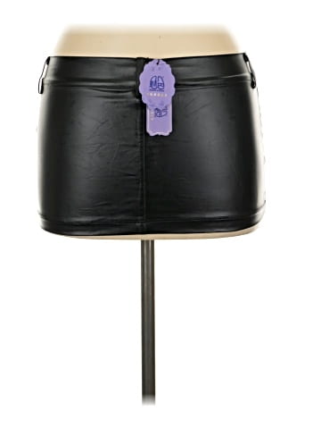 Meisïe Faux Leather Skirt (view 2)