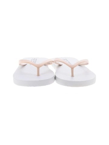 PrettyLittleThing Flip Flops (view 2)