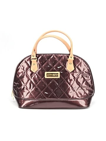 Joy & Iman Weekender (view 1)