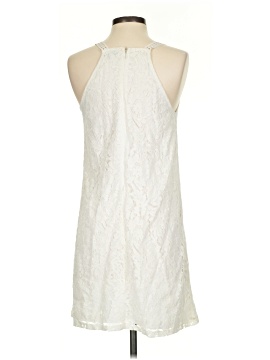 Jun & Ivy Women's Clothing On Sale Up To 90% Off Retail | ThredUp