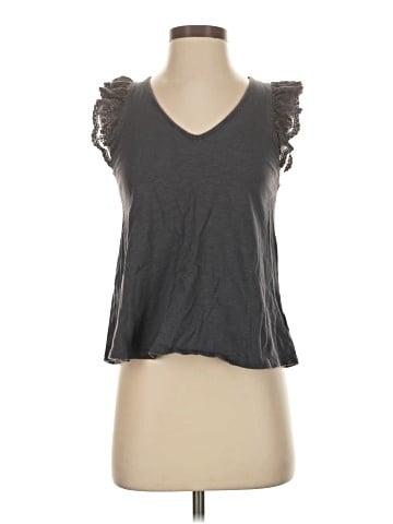 Eri + Ali Sleeveless T-Shirt (view 1)