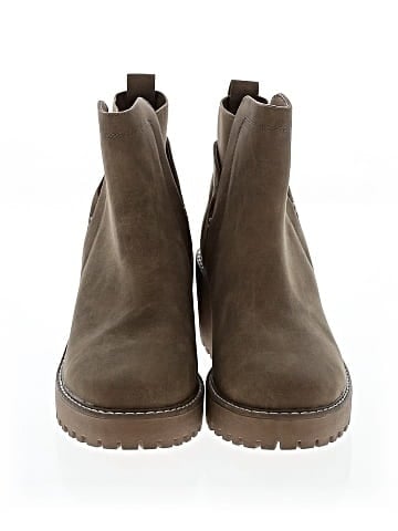 DV by Dolce Vita Ankle Boots (view 2)