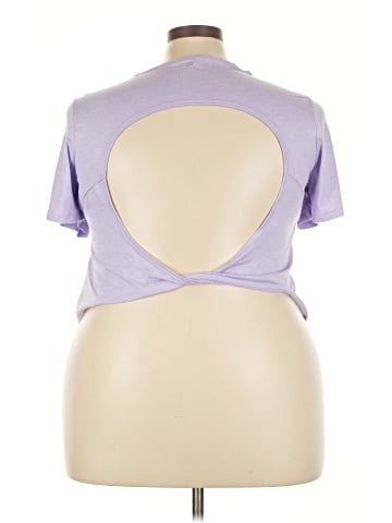 Fabletics Short Sleeve T-Shirt (view 2)