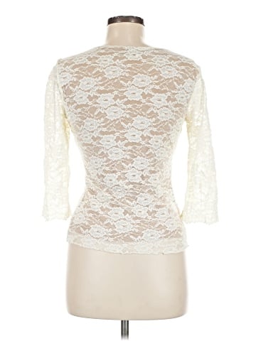 CAbi 3/4 Sleeve Top (view 2)