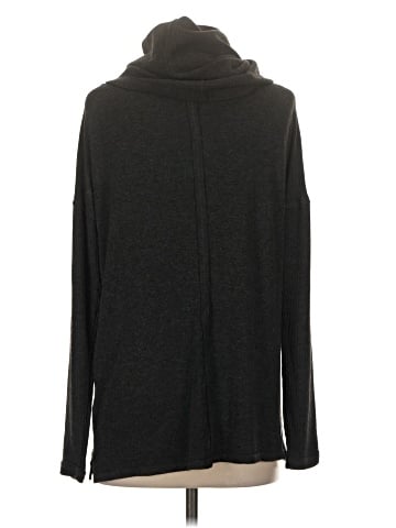 Bordeaux Turtleneck Sweater (view 2)