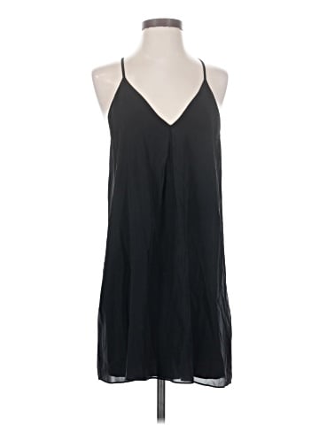 Alice + Olivia Casual Dress (view 1)