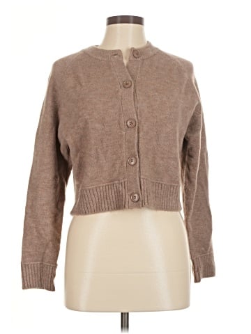 GU Cardigan (view 1)