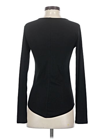 Maurices Long Sleeve T-Shirt (view 2)