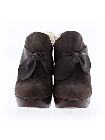 Cynthia Vincent Wedges (view 2)