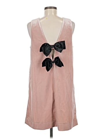 Old Navy Casual Dress (view 2)