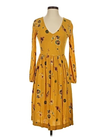 Old Navy Casual Dress (view 1)