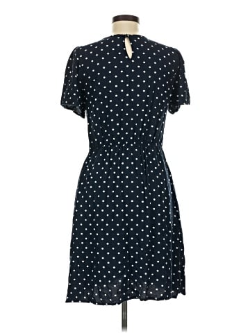 Old Navy Casual Dress (view 2)