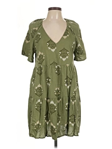Old Navy Casual Dress (view 1)