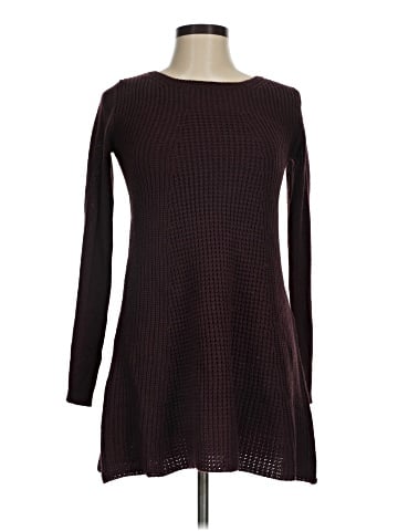 Romeo & Juliet Couture Casual Dress (view 1)