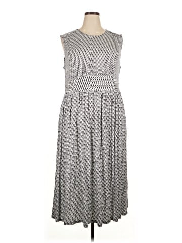 Boden Casual Dress (view 1)