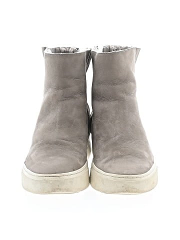 Vince. Ankle Boots (view 2)