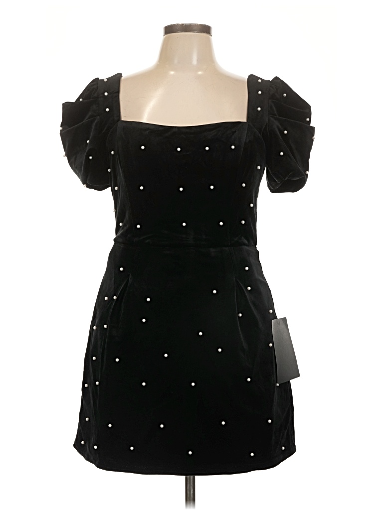 Pre-owned Lulus Cocktail Dress In Black