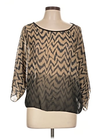 Ocean Drive Clothing Co. 3/4 Sleeve Blouse (view 1)